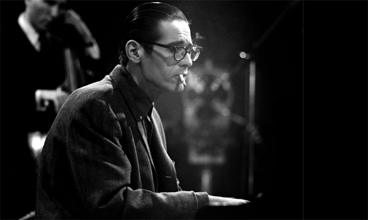 Bill Evans, Waltz For Debby. From Debussy to the jazz piano